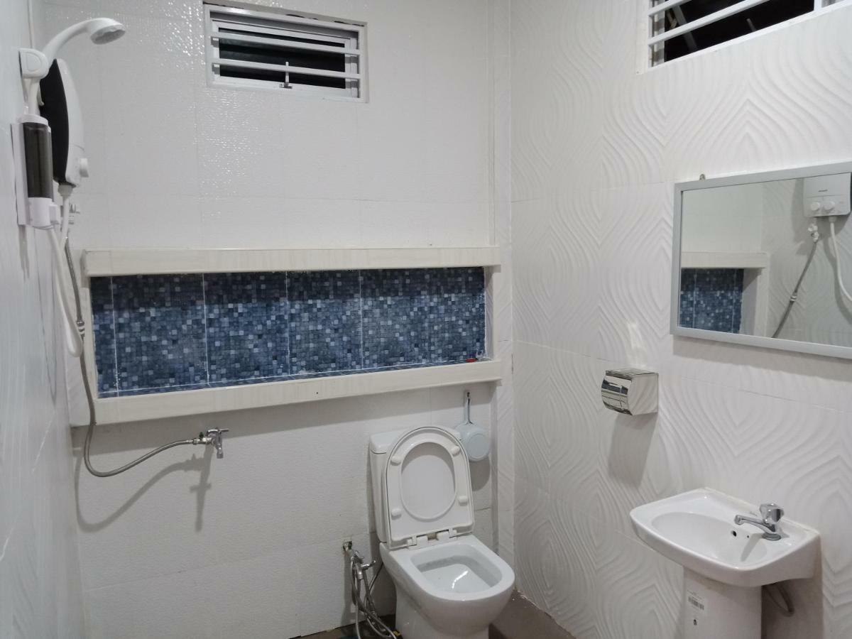Hotel Jazepuri - Jaze 3 Kuching Zewnętrze zdjęcie
