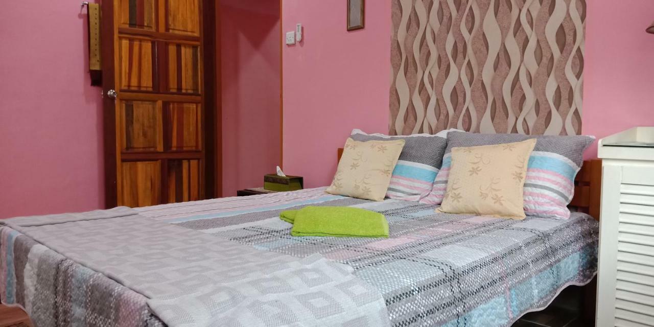Hotel Jazepuri - Jaze 3 Kuching Zewnętrze zdjęcie